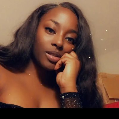 Pretty and educated. BA 👩🏾🎓 Master’s 👩🏾🎓 current PhD student. 👌🏾💪🏾