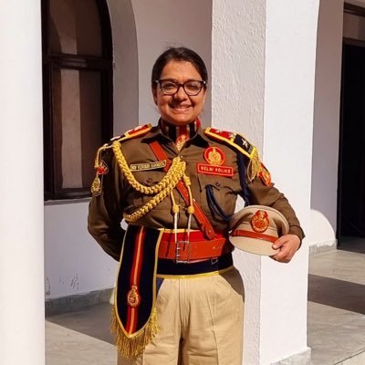ACP Delhi Police | DANIPS 2018| NLSIU Bangalore | Ex Cyril Amarchand | Zoophilist | Married to Olive Green I Hyderabadi |Tweets/likes represent personal views.
