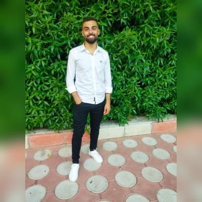 لا بَأس فالنجوم أيضاً مُحاطة بفراغ عظيم .💛
Dental Student level 5🫣(AUA)
Yor Fav Dent🦷🫣♥
https://t.co/mPKc8ZkfLx