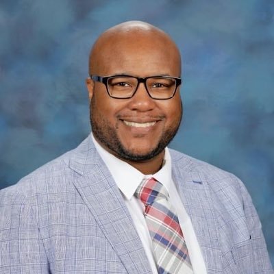 👺Great Falls HS Principal | SCHSL 1A Vice President 🏆Two Time SCAAA 1A Principal of the Year (‘22, ‘24) Disclaimer: Views/opinions expressed are my own.