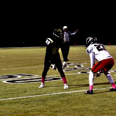 Wr -6ā0-185lbs Space Creator MHS Bench:225x5 40 yd:unofficial 4.58 Squat:420 Cell -6092084983 Vertical Jump:35 inches Broad Jump:10ā2