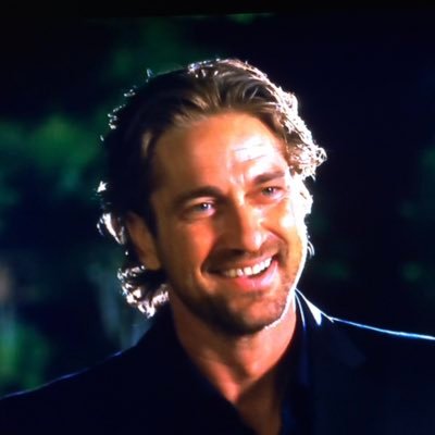 yDgBlfnLfY56518's profile picture. 