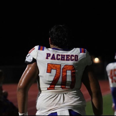 RT,G,C/CapeCoralHighSchool/6’3 300/C/o2024/Max:Bench 290Squat 365📲239-745-7633