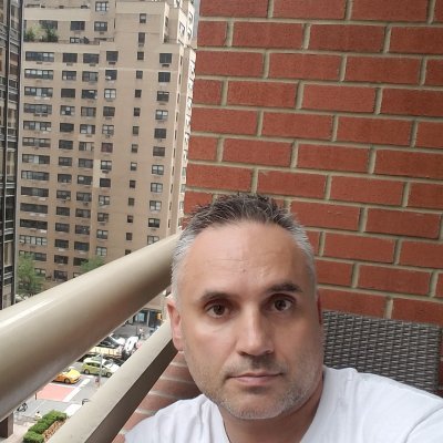 Arecki76's profile picture. 