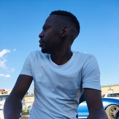 linda_hlangu's profile picture. The struggle ain't fun but it's necessary