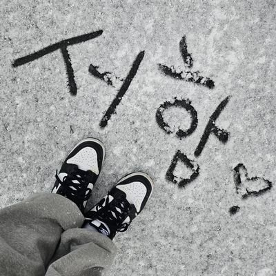 jini102893's profile picture. 데코덴하는 햇님이 입니다
손으로 사부작하는거 좋아해욤
💓박서함💓🌸사서함🌸
쉬어갈순있어도 멈추진않을꺼야

📢 https://t.co/mmmcsnmZXE