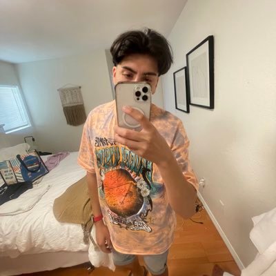 DK_Bellido's profile picture. ⚽️ all i need.   BSU Bears