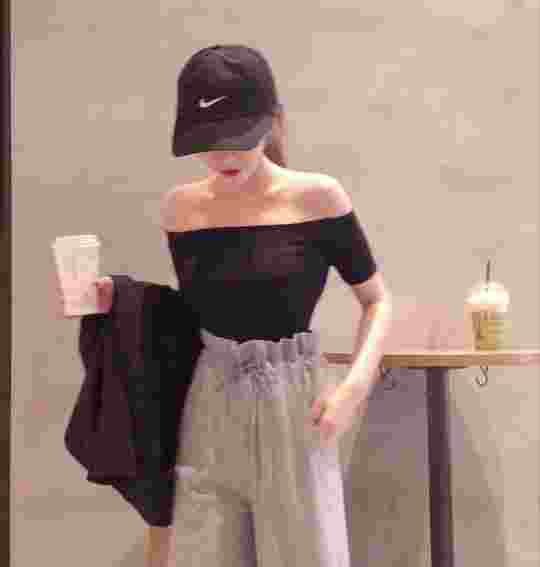 OdomSynthi84072's profile picture. 