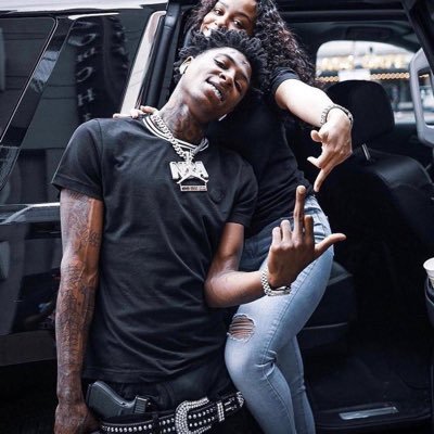 aoligei56471611's profile picture. 