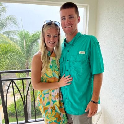 Hunter_Littrel's profile picture. “if you don’t chew big red then f*** you”    -Ricky Bobby