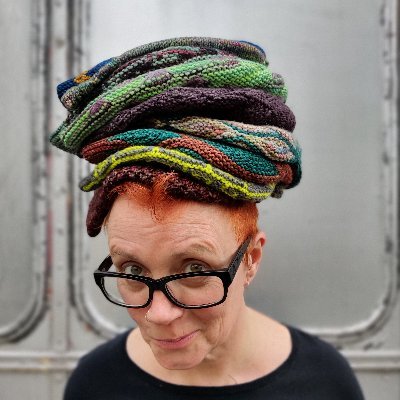 🧶 award winning Hat knitting patterns, books & workshops
⚙️ Autistic + ADHD + CPTSD + OCD
🌐 join ↓ learn ↓ shop