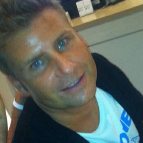 alelanzani1973's profile picture. 