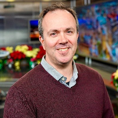 I'm the Art Director at WTNH TV, and the guy who does https://t.co/SmURojiAl9.