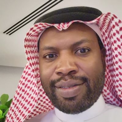 مدير الخدمات الطبية المساعدة بمستشفى الهيئة الملكية بالجبيل الصناعية(سابقا) رئيس قسم التأهيل الطبي،/عبدالرحمن هوساوي
(حساب شخصي )