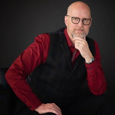 rondavis007's profile picture. Geek. Writer. Entrepreneur. Podcaster. Toastmaster. Tesla Owner. West Texan. Foodie. Traveler. #Osteostrong.