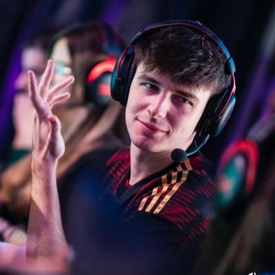 25 - Streamer/Content Creator @RIZONDOTGG - Contact: attix@rizon.gg