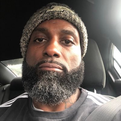 jelanimanzili34's profile picture. 