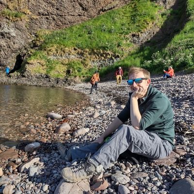 seamsay's profile picture. (he/him) PhD candidate in ultrafast (atomic) physics. Research Software Engineer. Trying to find the sweet spot between physics, comp maths, and software.