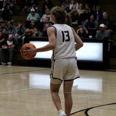 6’2” | 170 Ibs | Pine View High School/Susa hoops 3SSB | Class 24 | PG Basketball #13 - PG | Uncommitted |