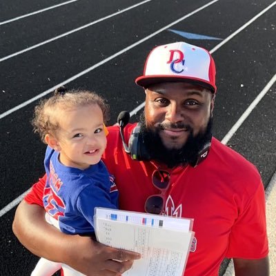 EdBeason's profile picture. Husband and father, Football coach @davenportcentral