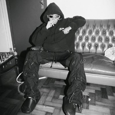 clarazdayc's profile picture. 