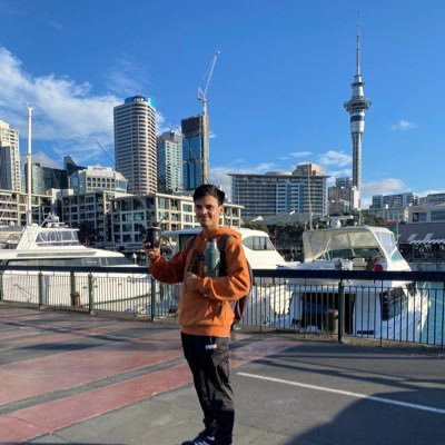 Programador argentino 🇦🇷
Viviendo en New Zealand 🇳🇿
Disfrutando del mundo 🌎
Strimeando en twitch: https://t.co/iozZRJzhya
