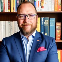 Broke College Father (@landerdad) 's Twitter Profile
