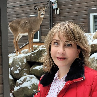 alchanay's profile picture. Madre, abogada, locutora, cocinera.
"Conozco mis límites, pero mi deseo de aprender no tiene fronteras".

"Stop to be liberal. Stay human."
~ Alexander Dugin.-