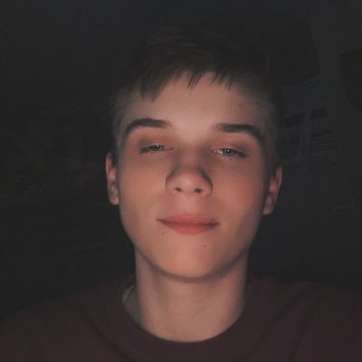 What’s up y’all! I’m so glad you decided to check out my twitter. I am a 19 year old part-time streamer wanting to go full time. I mainly play on Xbox.