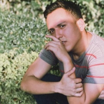 andrsflores's profile picture. 