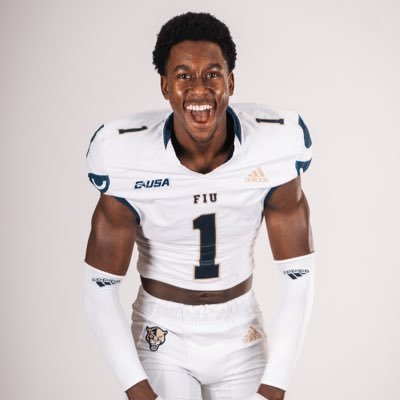 Safety @fiufootball 🌴🐾