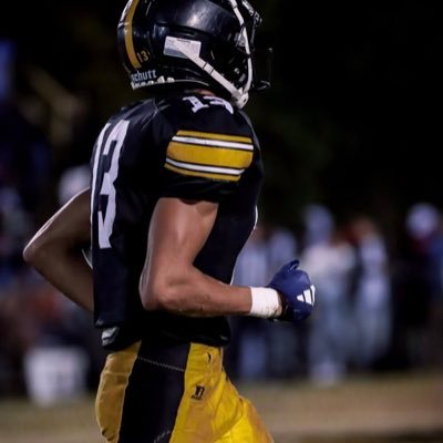 God first 🙏 @leroyhighschool /GPA 3.0 ACT (18)1️⃣3️⃣ DE/WR/DB/safety |251| 6,2 /195lbs/class of 24/👻 Jaquan00055…..Email-Jaquan.scott@icloud.com