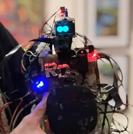 funny and quirky droid made from junk! #AI #robotics #engineering #singularity #AGI