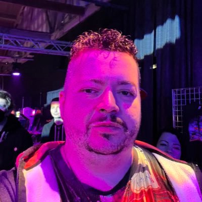 Writer ✍️ | Streamer 🎮 | Podcaster 🎙️ | Martial Artist 🥋 | Gamer 🎲 | Entrepreneur 💼
📖 *Psynautical* | Twitch/YouTube: ChronicFunSyndrome |