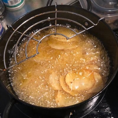 tohi145910's profile picture. 料理とポケモンカードを楽しみます。小学生息子とポケカ。どっちかっていうとマニアックなポケモンに惹かれます。ポケ好きの皆様仲良くして下さいませ(๑･̑◡･̑๑)ワンピカード、ドラゴンボールカードも検討中🤩