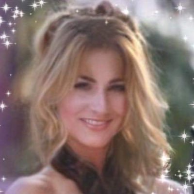 AngelicMez888's profile picture. 