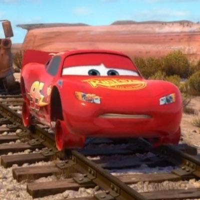 Flash McQueen sur rails