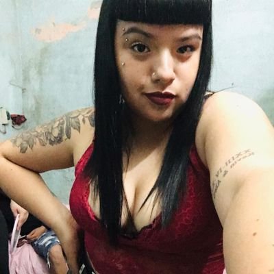 insta: @_chinnaa_20
🌹No todo es color de rosas🌹