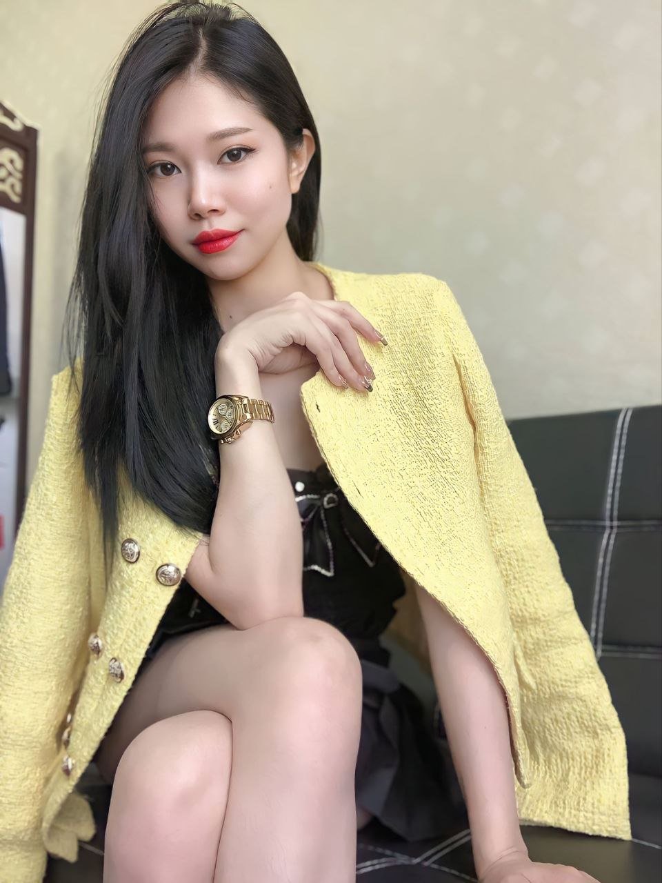 Slese224123's profile picture. Can we be good friends? I'm looking for a serious relationship