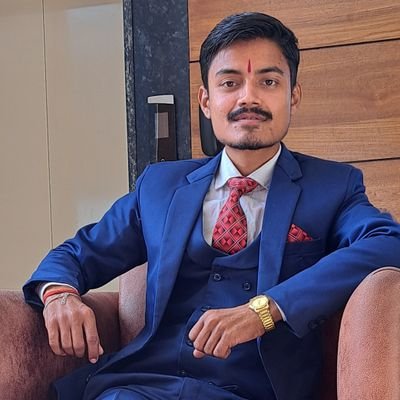 Journalist Ashish Tiwari Profile