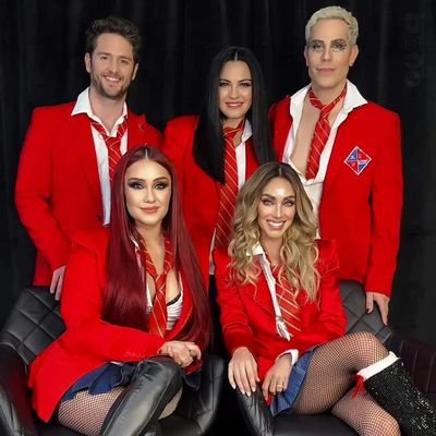 Mamá Ada GRACIAS x todo te amo eternamente 20/03/53 ❤️ Tíos Rita y negro Los Amo ❤️ RBD & @DulceMaria 💖 venta De Útiles Escolares ✏️
