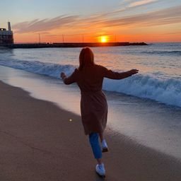 Nuppen113286's profile picture. I live alone now and enjoy business, traveling, shopping, food and music. I have a calm personality and I hope we can be friends.