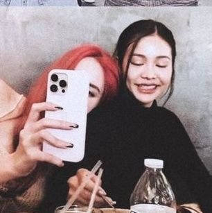 #Gg4eva #PinkBlood #YulSic #OT9