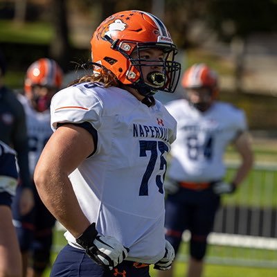 Naperville North | ‘25 Offensive Line | 6’3.5/285 Lbs | 3.8 gpa | Bench 280x3 | Squat 440x1| Clean 270x2 | NCAA ID 2303801645 | gmail: aroush214@gmail.com