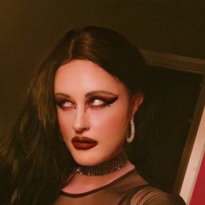 🚫18+
Goth Trans Girl
Lover of BBC😛🍆
Size Queen
🖤♠️🖤