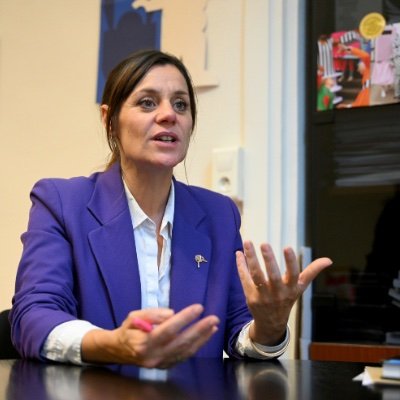 🏛️ Sénatrice du Puy-de-Dôme | #AffairesSociales | https://t.co/gws7hJ5Z3i | 
🔴 Conseillère municipale de Clermont-Ferrand