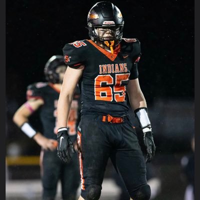 6’6 255lbs DE/OT ‘25 Sandwich High School