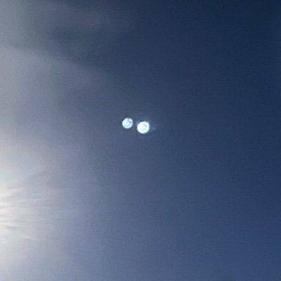 Efishan's profile picture. 