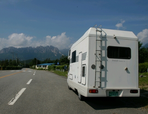 jjangdoljjang's profile picture. 