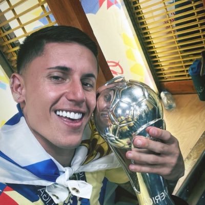 NotJaviKbcismo's profile picture. Del más grande de México 🦅 | Real Madrid👑 |Manchester United👹| 🚫AC Milán🚫| Mavs | 🇧🇷
